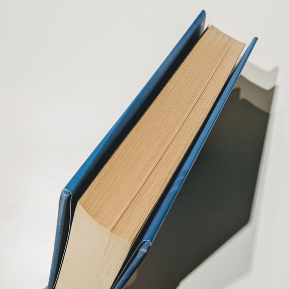 The Hunger Games: Mockingjay hardcover novel - Picture 2 of 5